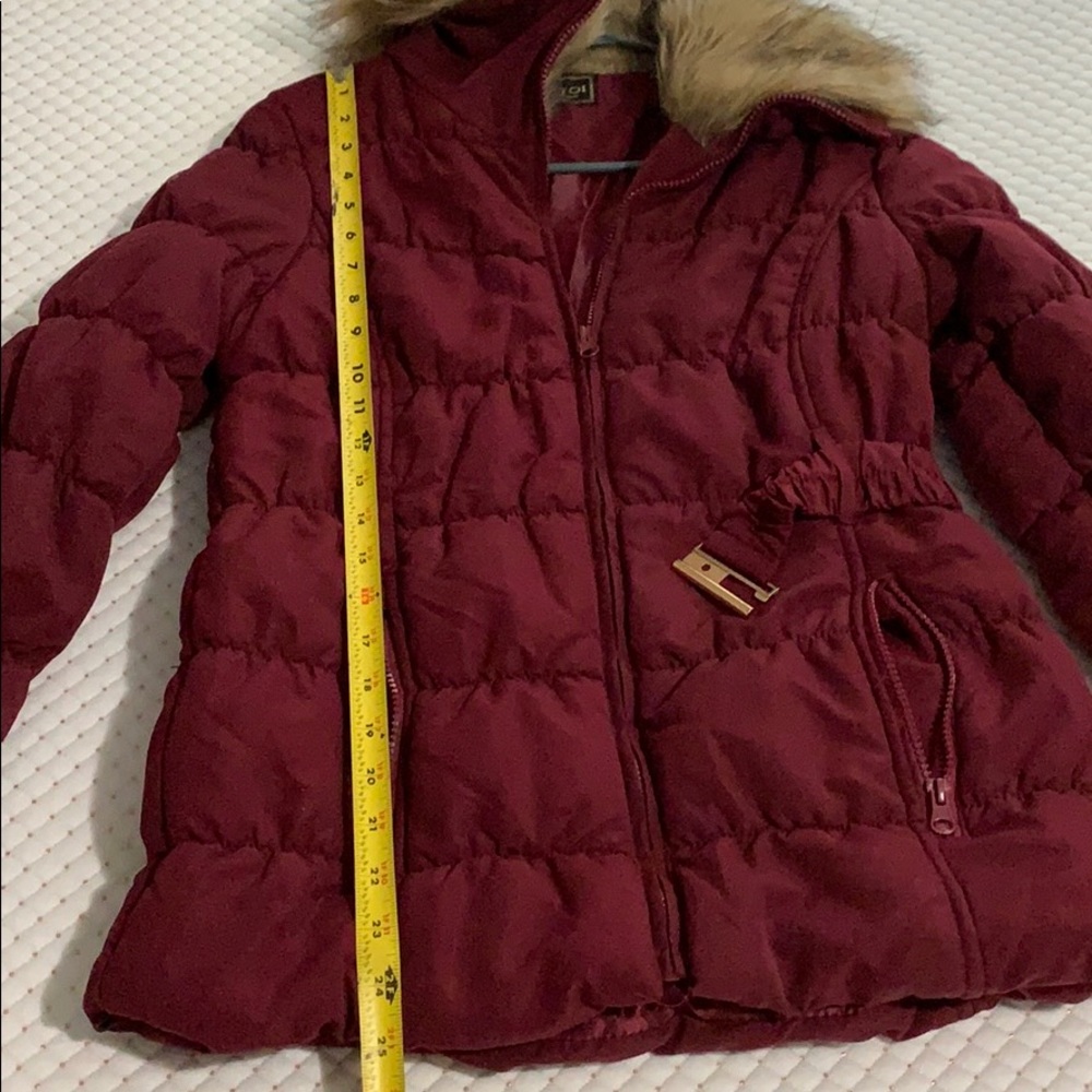 Coats - Picture 6 of 8
